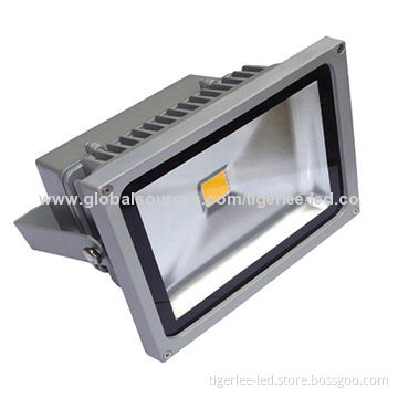IP65 LED floodlight with 5W, CE, RoHS approvals, AC 85-265V, CRI>80